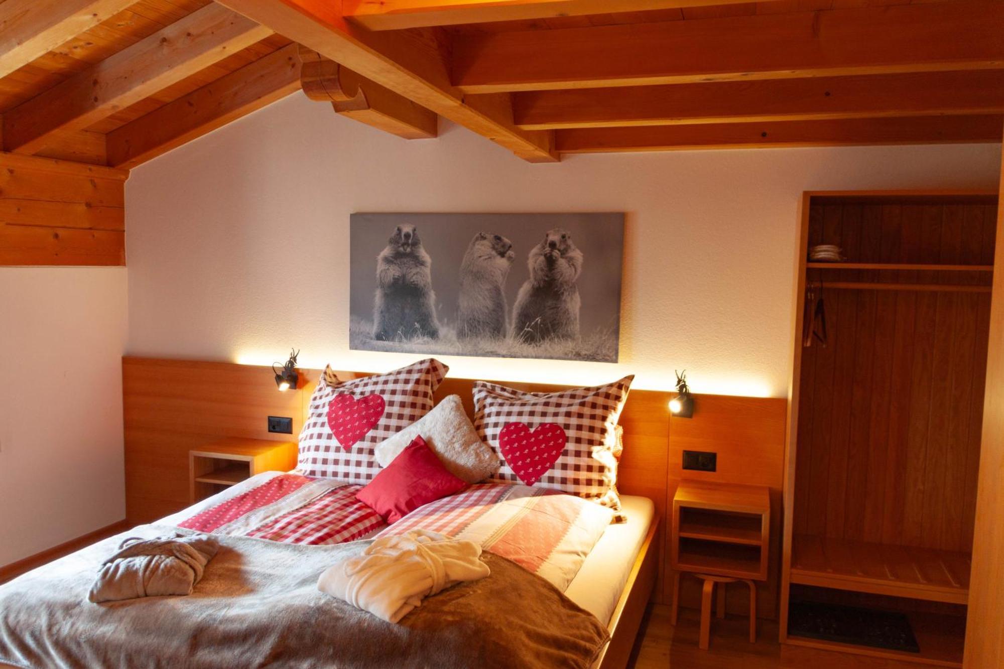 Hotel Madrisajoch Saint Antonien Bagian luar foto