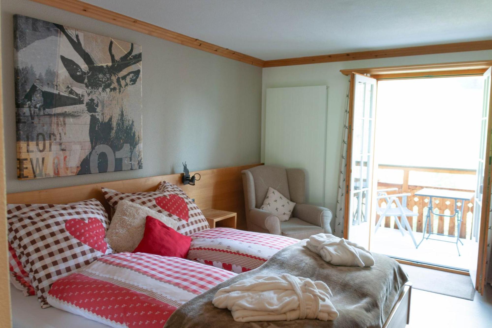 Hotel Madrisajoch Saint Antonien Bagian luar foto