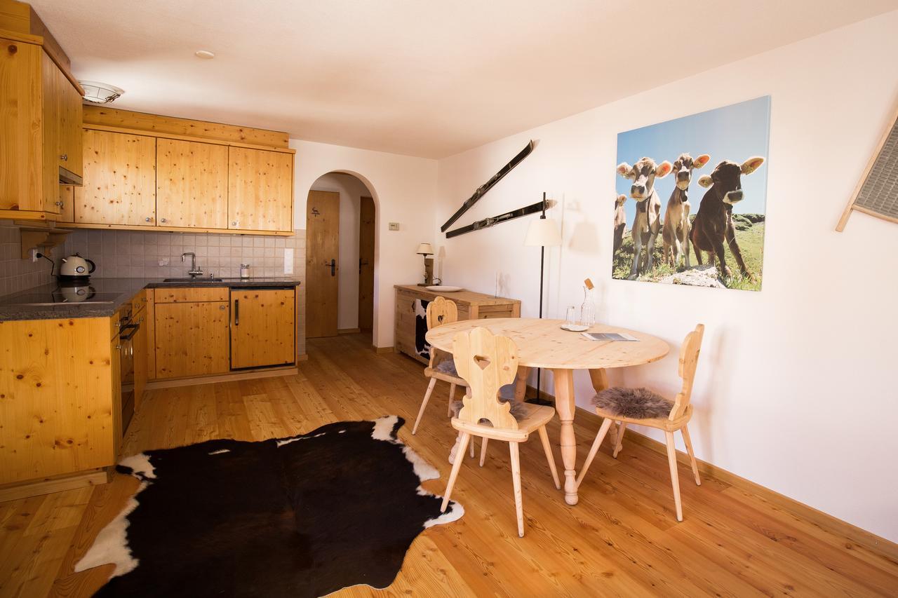Hotel Madrisajoch Saint Antonien Bagian luar foto