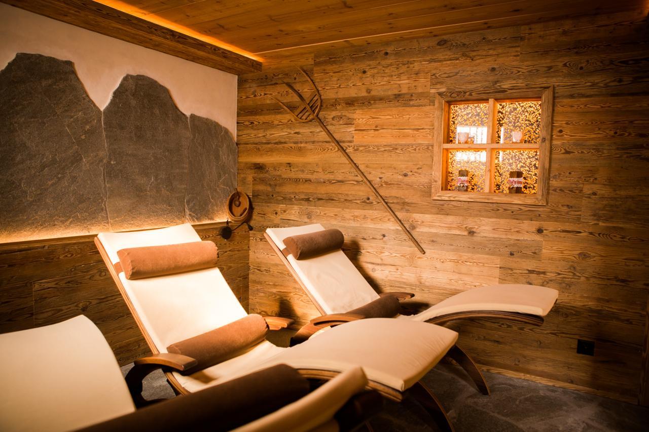 Hotel Madrisajoch Saint Antonien Bagian luar foto