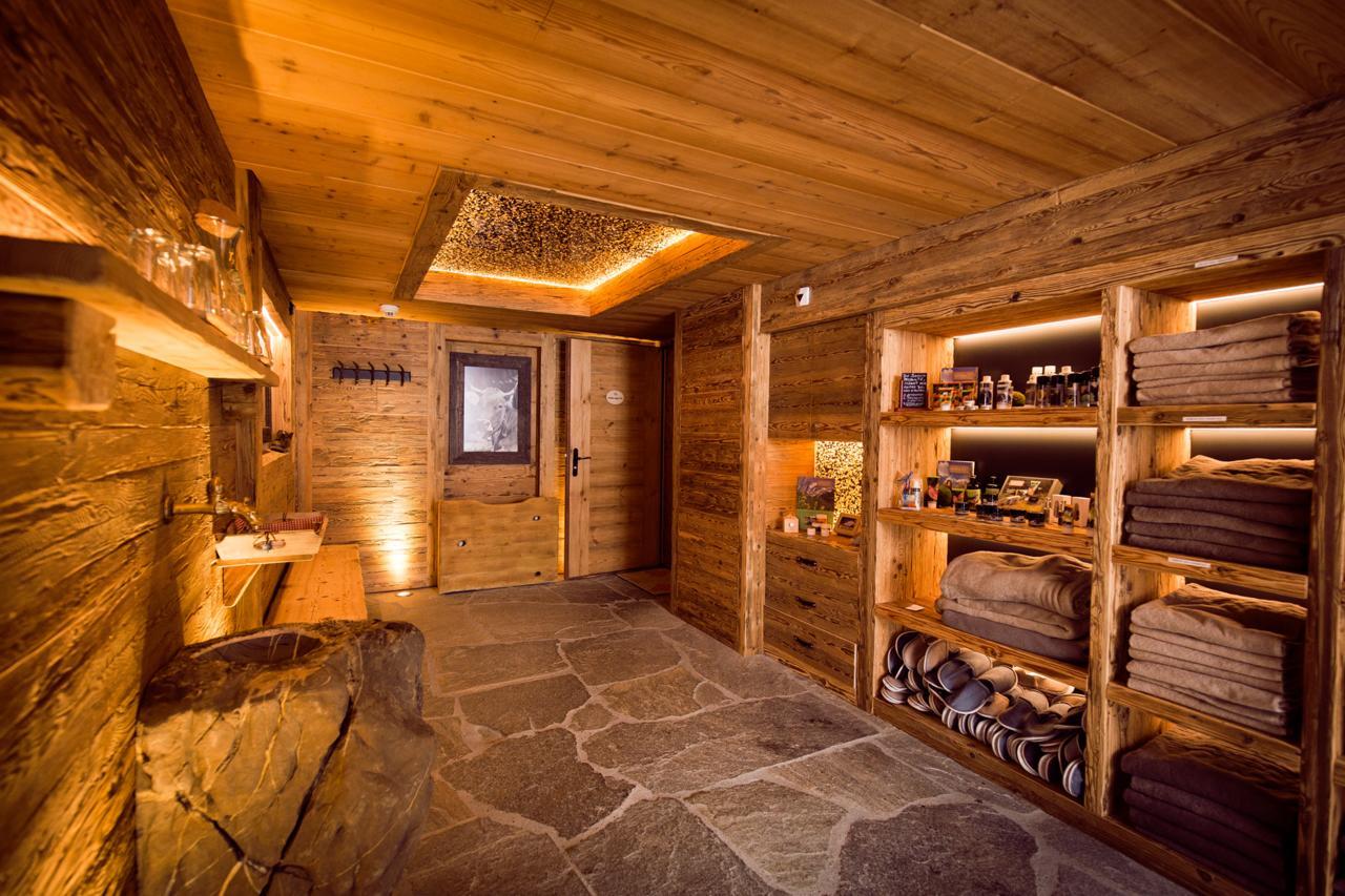 Hotel Madrisajoch Saint Antonien Bagian luar foto